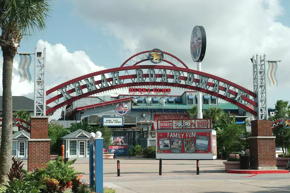 Kemah Boardwalk
